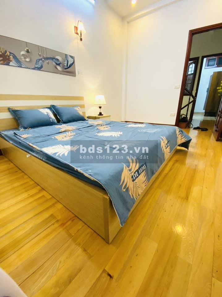 Bán nhà đẹp Lê Thanh Nghị, DT 47m², MT 4m, tặng nội thất, ở + KDonl chưa đến 5 tỷ