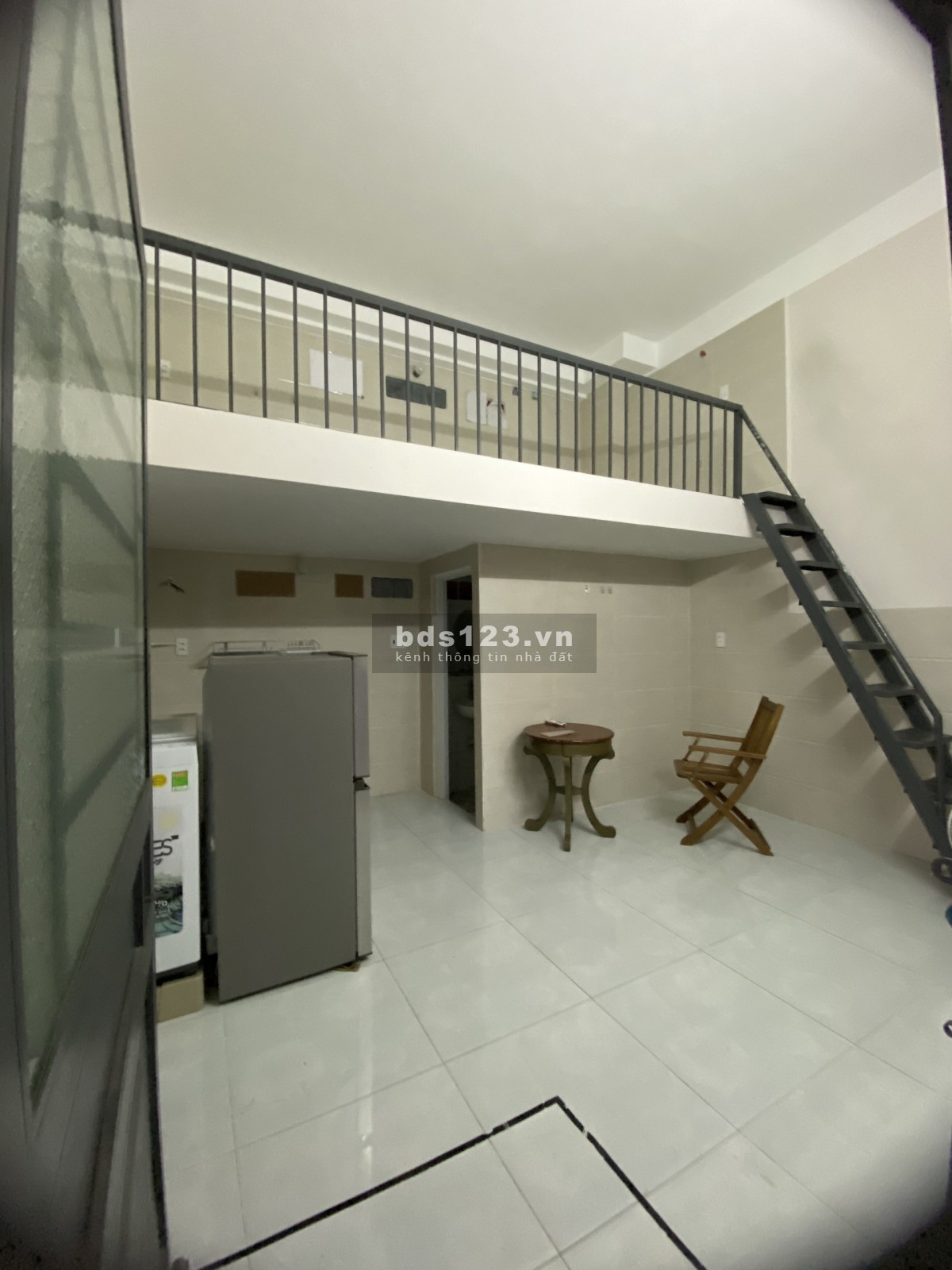 Mình tìm bạn nữ ở ghép tại Quận 9, đường Man Thiện, lh 0977302945