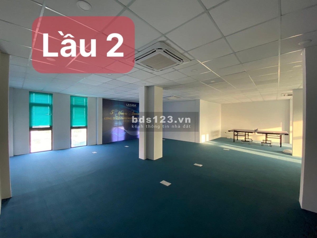 LACASA BUILDING cho thuê nguyên tòa nhà 800m2 gồm 3 lầu 1 sân thượng