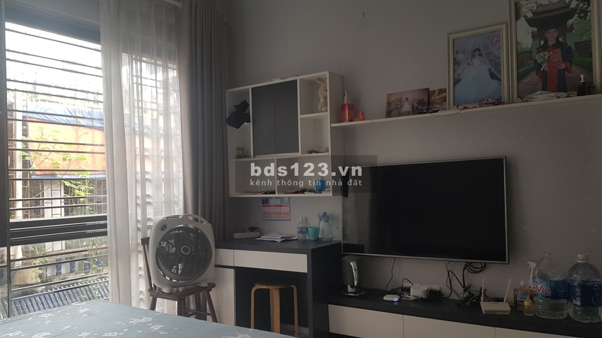 Ngõ 26 phố Nguyên Hồng, vỉa hè ô tô tránh, phân lô kinh doanh Vip thương lượng 26.5 tỷ