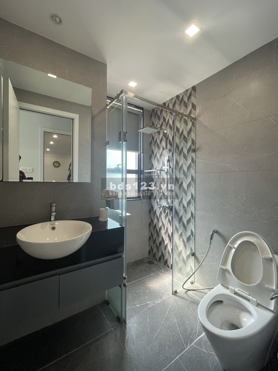 Cần bán nhanh căn hộ 3 PN Wilton Tower đã có sổ, bao hết thuế phí
