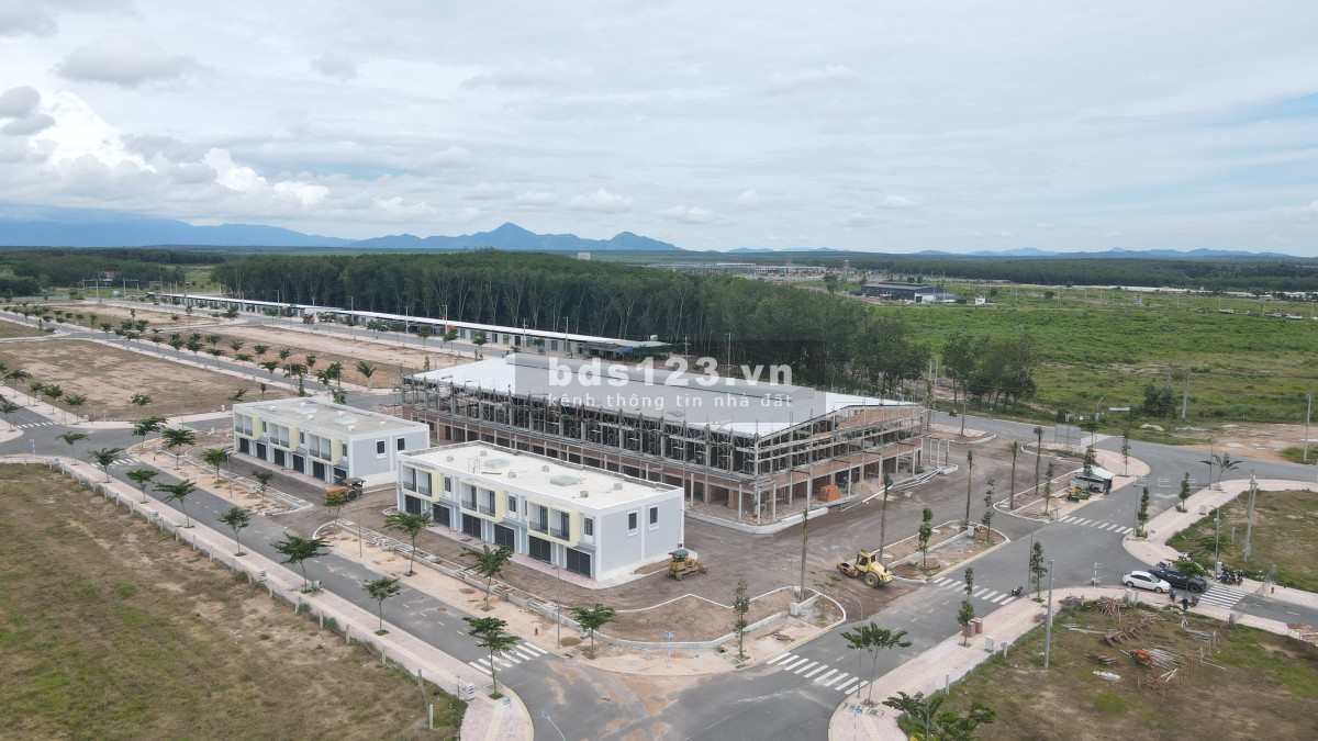 Bán đất nền khu dân cư Nam Hà cạnh 3 cụm khu công ngiệp 110m giá 1ty1