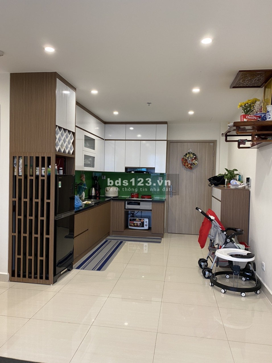 Do thay đổi nhu cầu nên chủ nhà gửi bán căn 3PN2WC 83m2 full đồ 2,85 tỷ BP lh: 0985507619