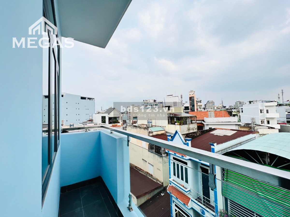 Khai trương Phòng trọ mới xây ngay Etown Công Hòa full nội thất ban công riêng gần Đại Học Hufi