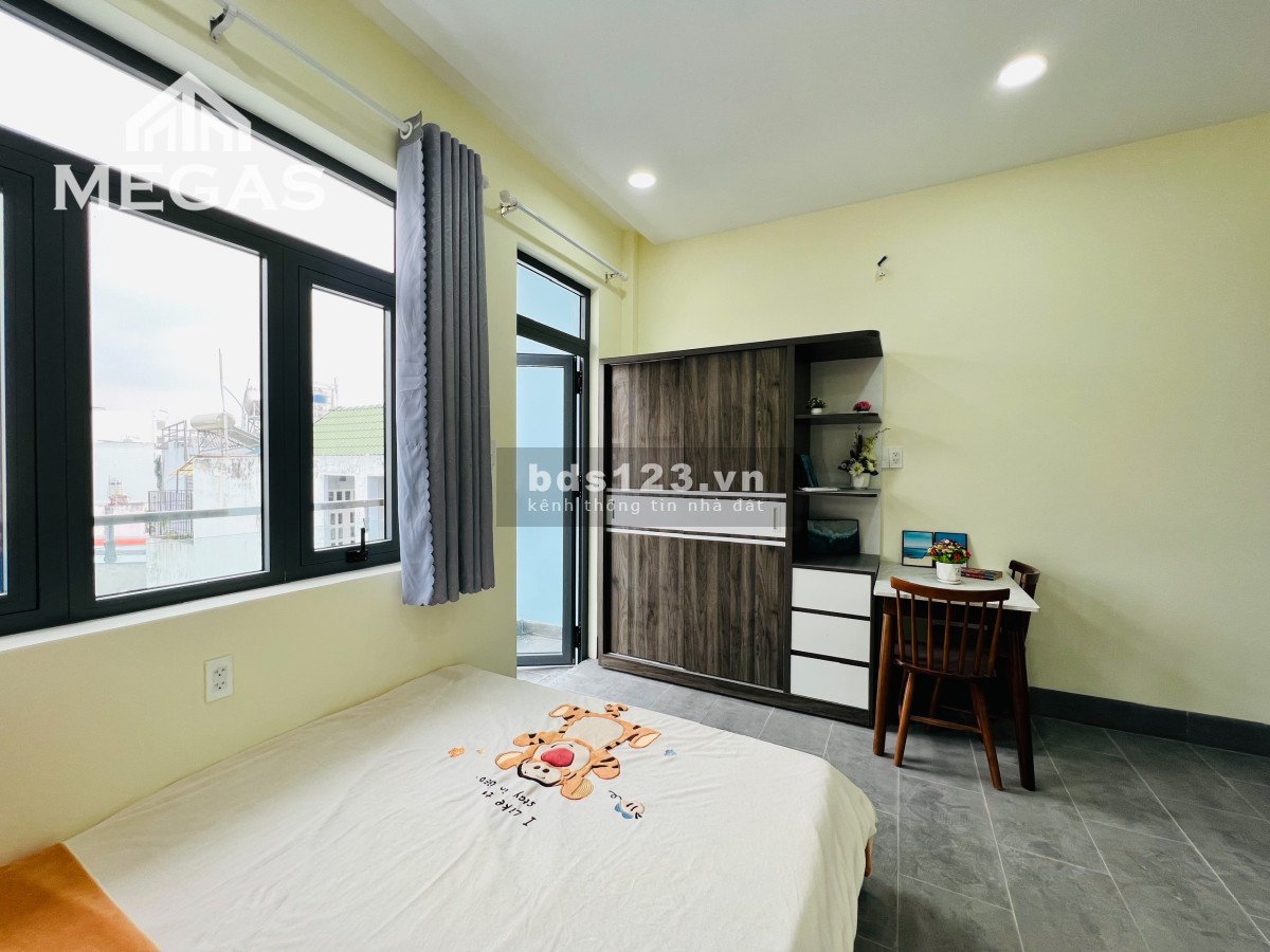 Khai trương Phòng trọ mới xây ngay Etown Công Hòa full nội thất ban công riêng gần Đại Học Hufi