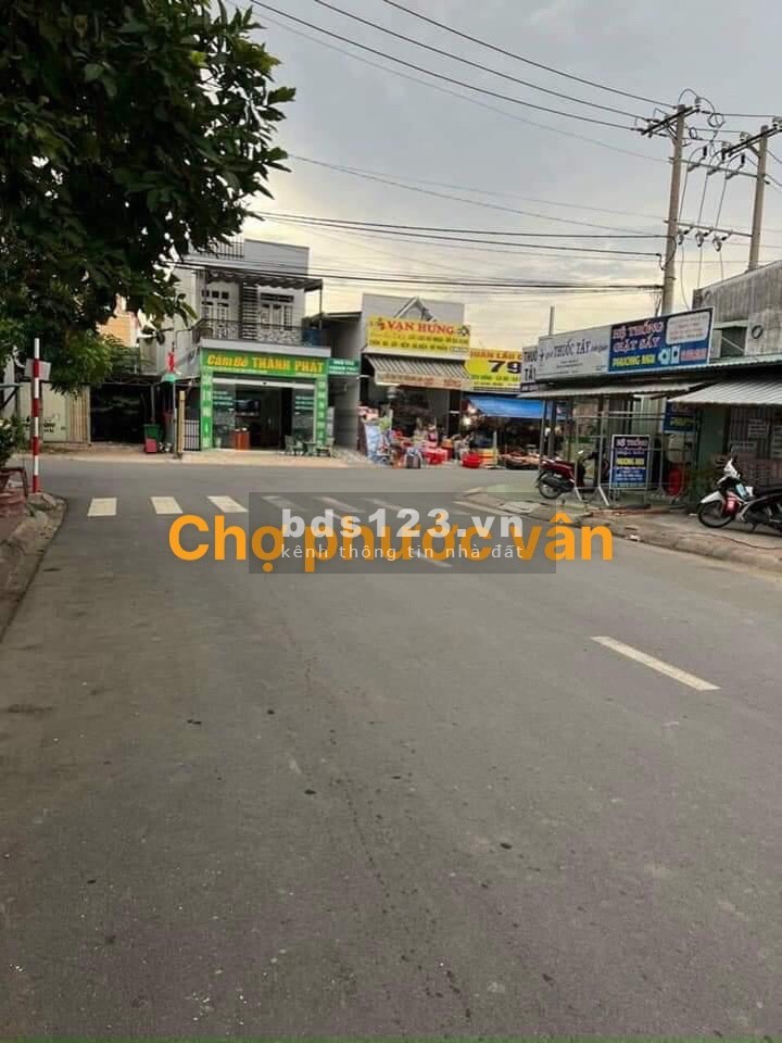 Bể nợ chính chủ cần bán gấp 2 nền đất thổ 8x26m 950tr sổ sẵn công chứng ngay