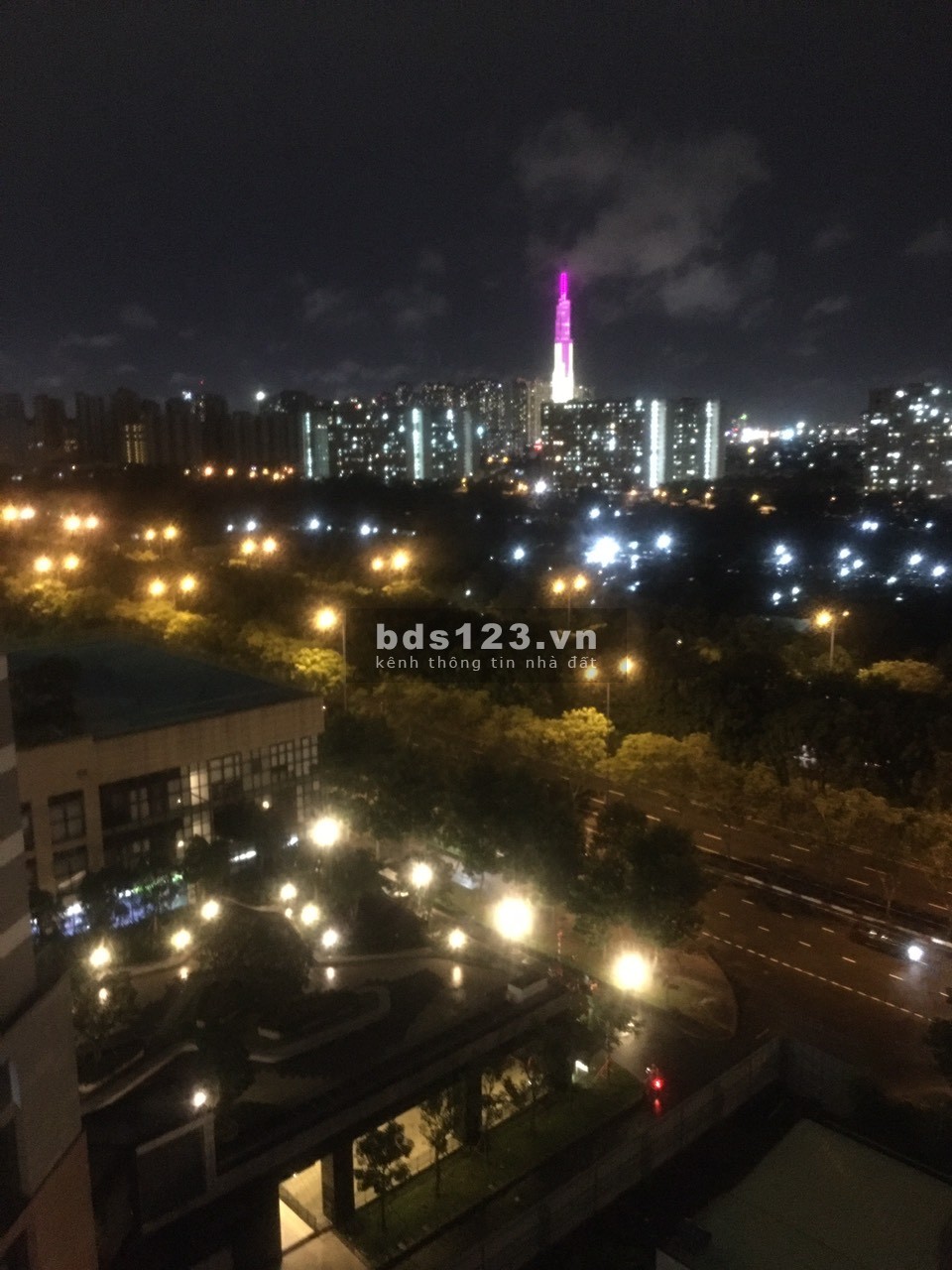 Bán nhanh căn hộ 3pn The Sun Avenue tiện ích đầy đủ, giá tốt