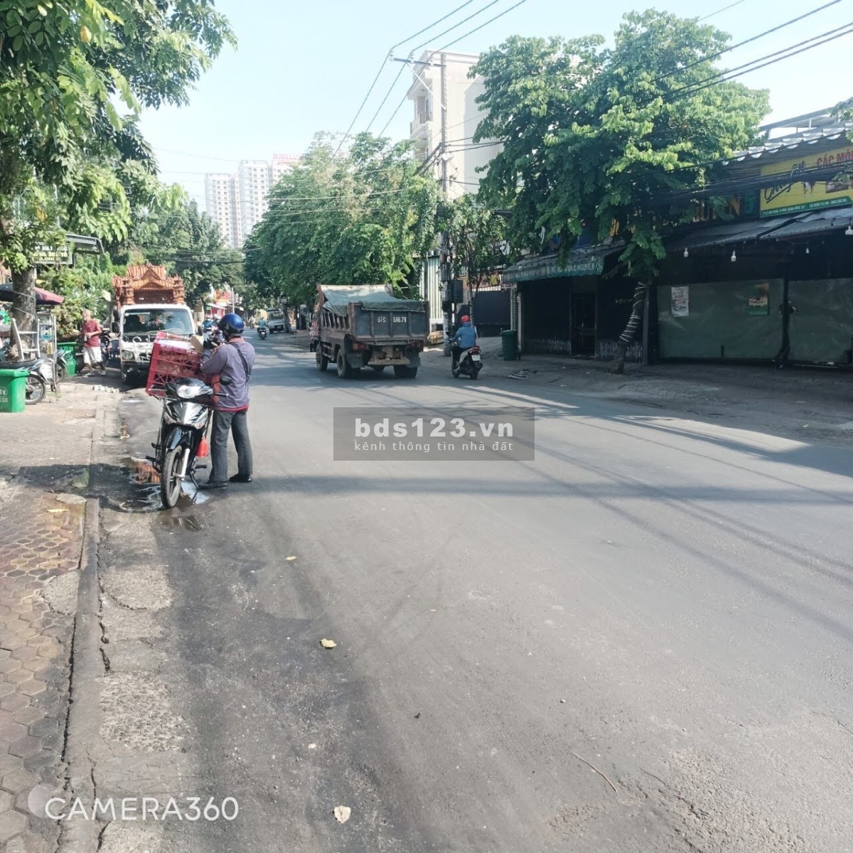 Bán đất giá rẻ sát mặt tiền Quận 2 Lê Văn Thịnh nở hậu giá 6.5 tỷ