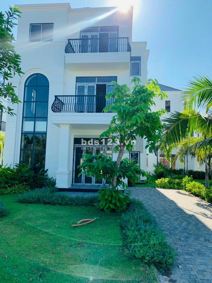 Bán thanh lý lỗ căn biệt thự mini view sân golf 27 lỗ chuẩn quốc tế giá 4 tỷ góp lâu dài kg lãi