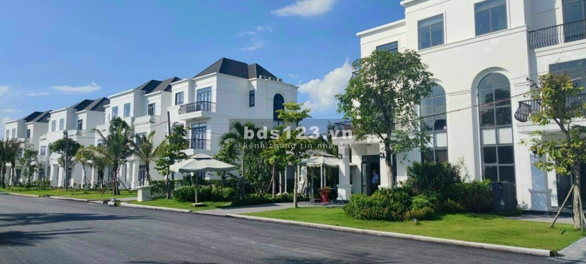 Bán thanh lý lỗ căn biệt thự mini view sân golf 27 lỗ chuẩn quốc tế giá 4 tỷ góp lâu dài kg lãi