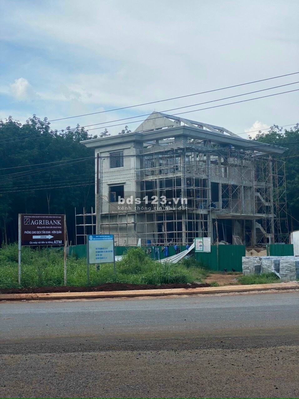 Đất Thổ Cư Bình Phước Giá Rẻ, sát bên ngân hàng Aribank
