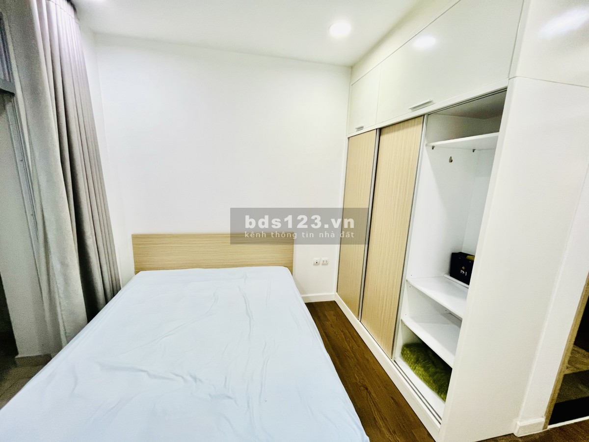 Căn hộ 75m2, full NT chung cư The Prince Residence cần bán
