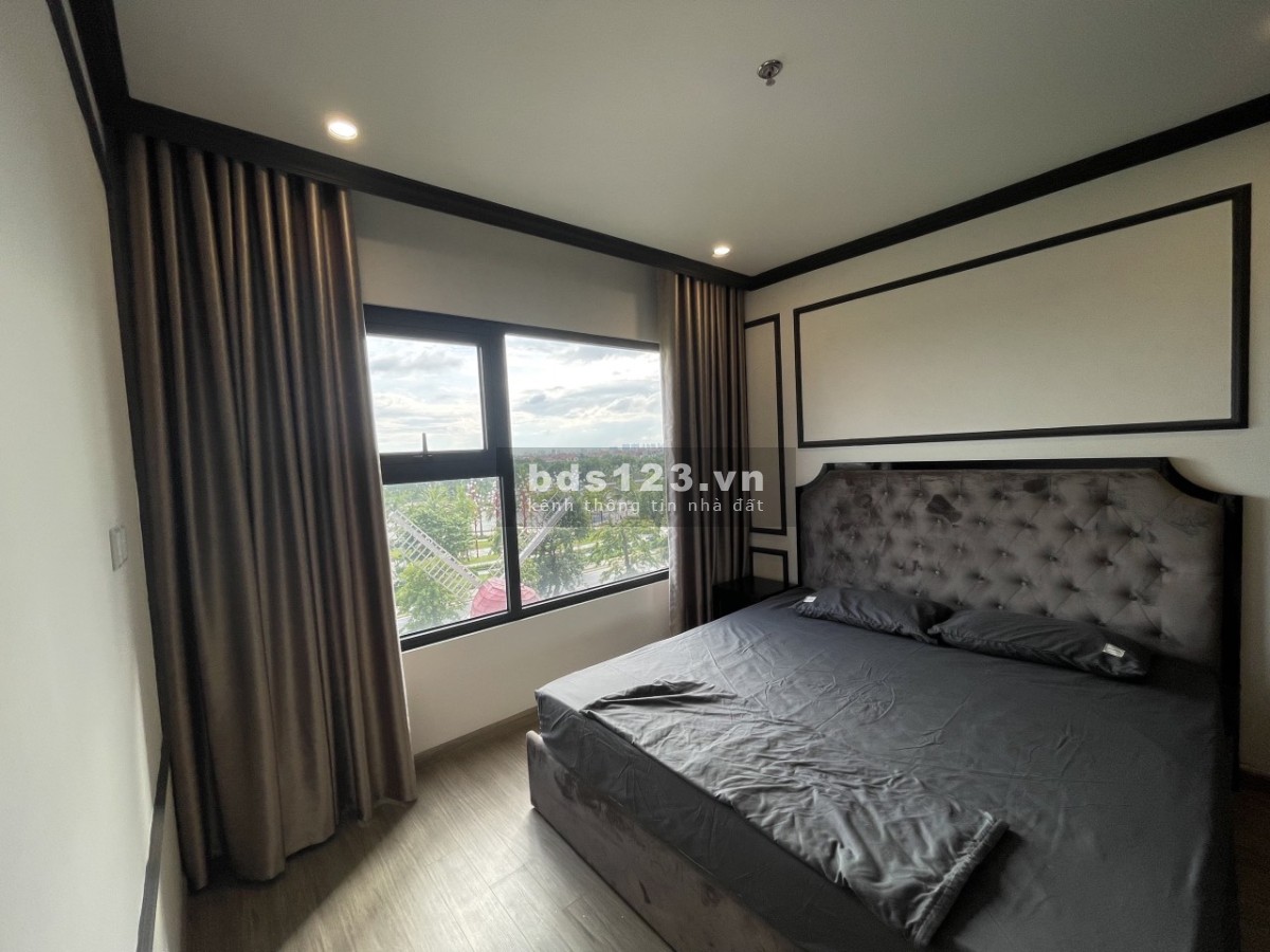 GIÁ SỐC! Bán căn góc 3N 2VS FULL NỘI THẤT, view VINUNI giá 2.58 tỷ Ocean Park 081 260 2680
