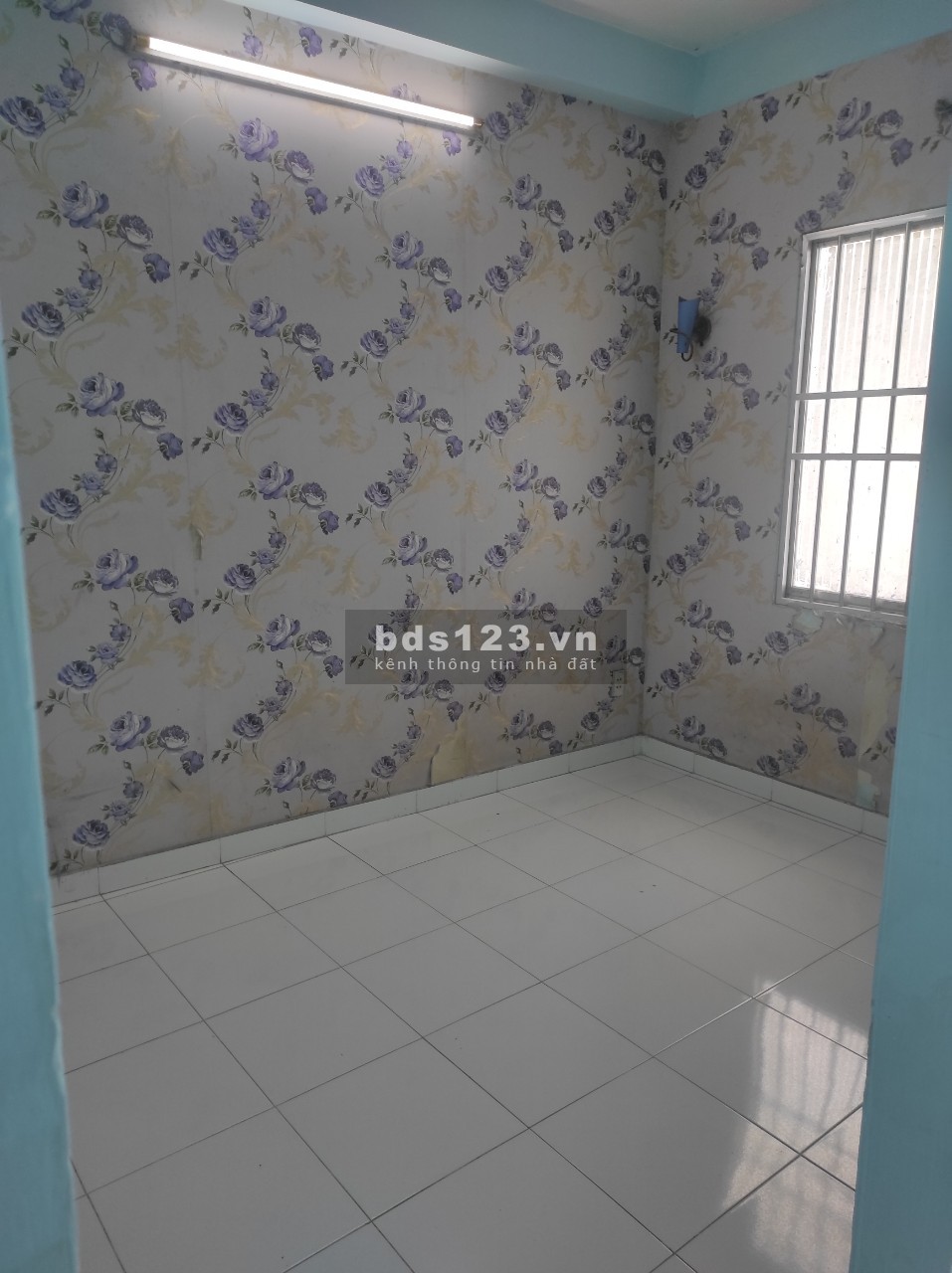 Cho thuê nhà nguyên căn ( mới sửa) 3 tầng + 1 sân thượng, 143m2 quận 6
