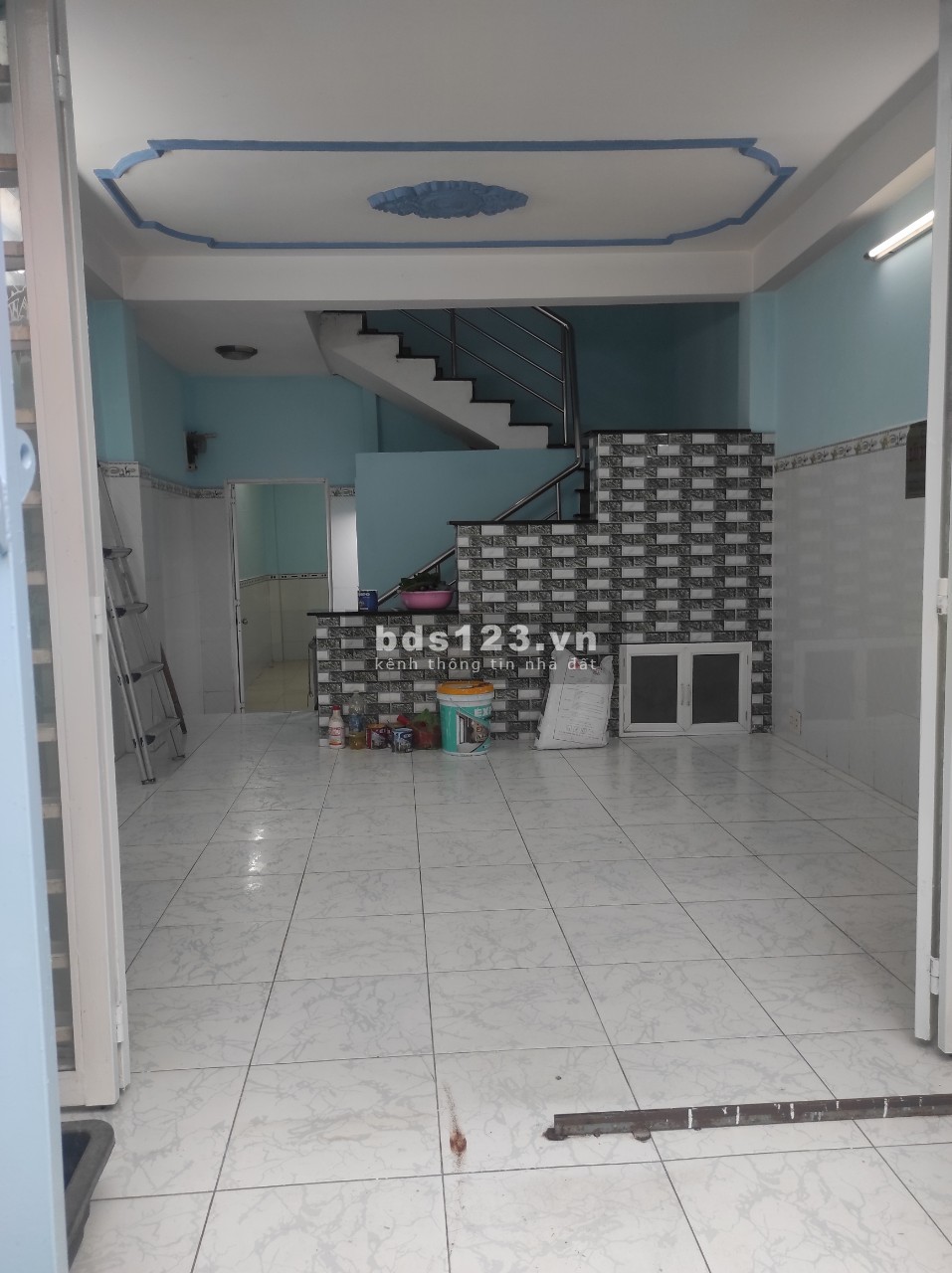 Cho thuê nhà nguyên căn ( mới sửa) 3 tầng + 1 sân thượng, 143m2 quận 6