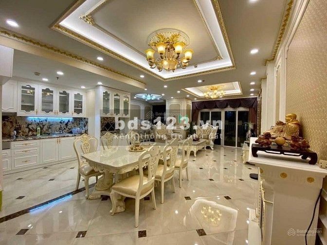 Bán biệt thự góc 2 mặt tiền đường số 3 CXĐT, phường 4, quận 3