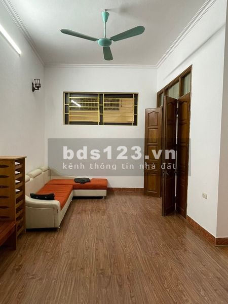 Bán nhà Hoàng Quốc Việt 46m giá thiện chí chỉ 4,4 tỷ nhà chuẩn như hình ảnh