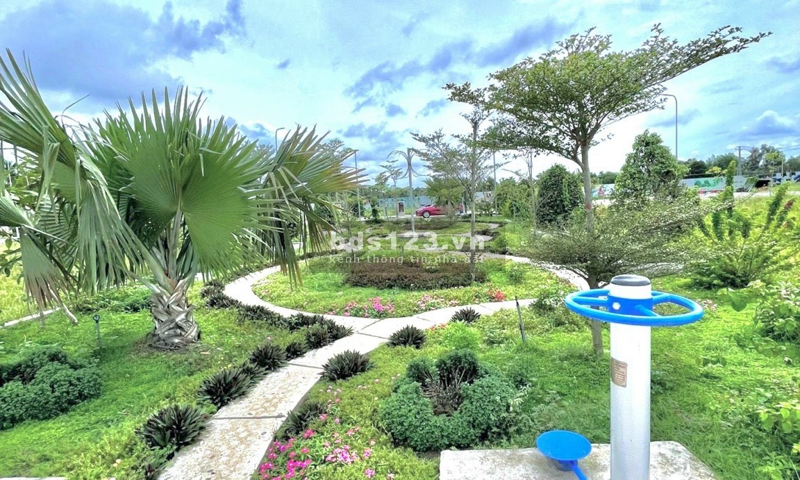Lô đất không dính quy hoạch giá F0 chủ đầu tư vị trí gần trung tâm hành chính Bình Chánh