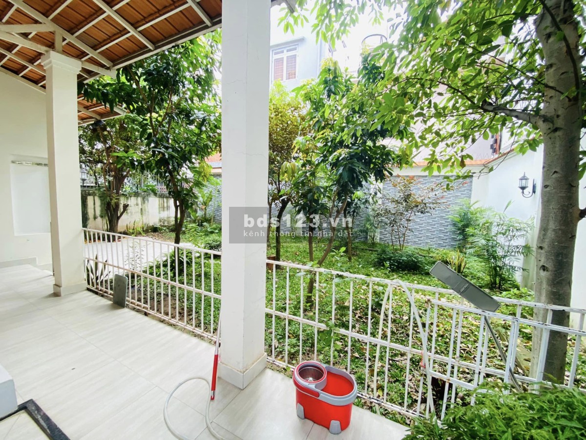 Bán Gấp Căn Biệt Thự Chu Văn An Hiệp Phú Thủ Đức 535m2 Giá 45 Tỷ