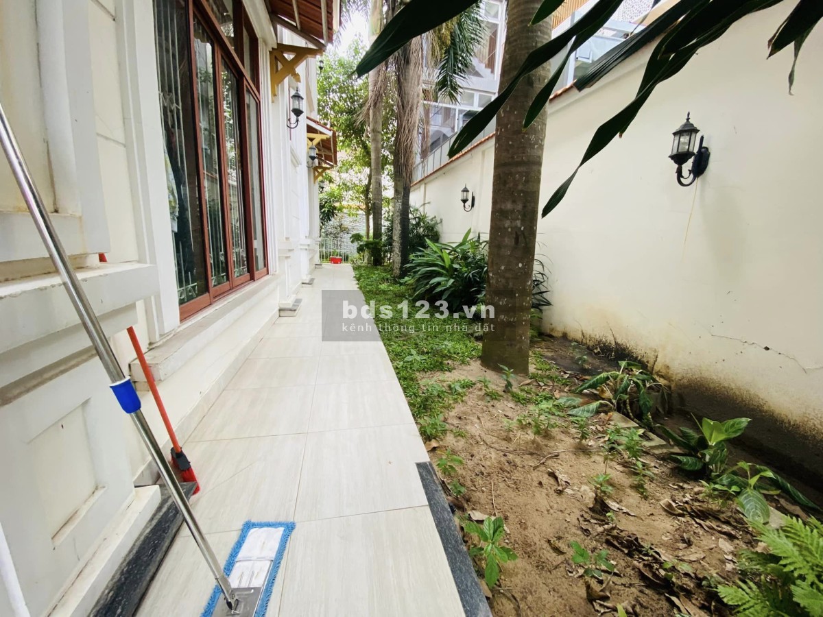 Bán Gấp Căn Biệt Thự Chu Văn An Hiệp Phú Thủ Đức 535m2 Giá 45 Tỷ