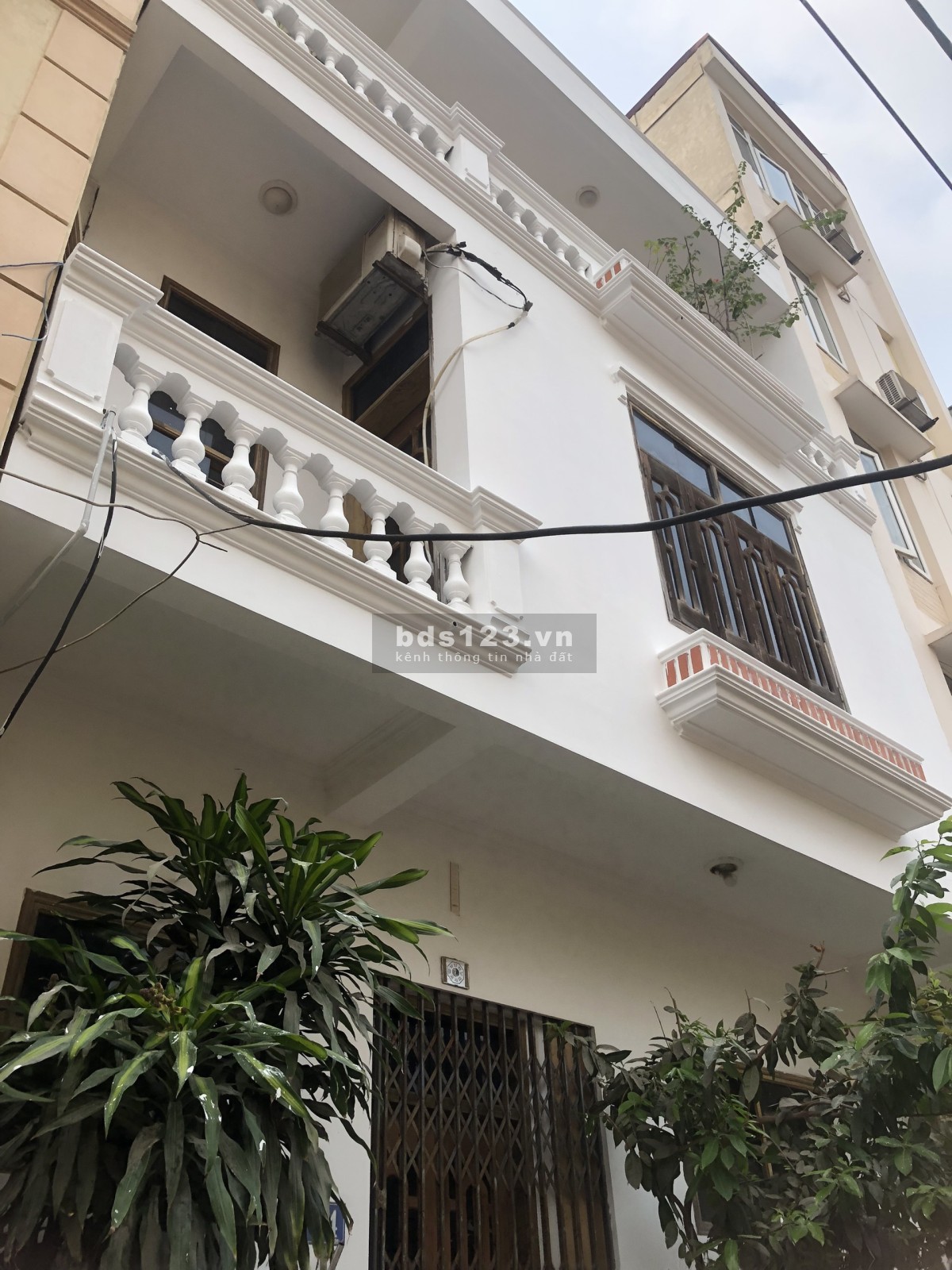 Bán nhà 2 mặt tiền ngã tư đường Huỳnh Thúc Kháng, Nguyễn Chí Thanh, giá chào 22,5 tỷ đồng