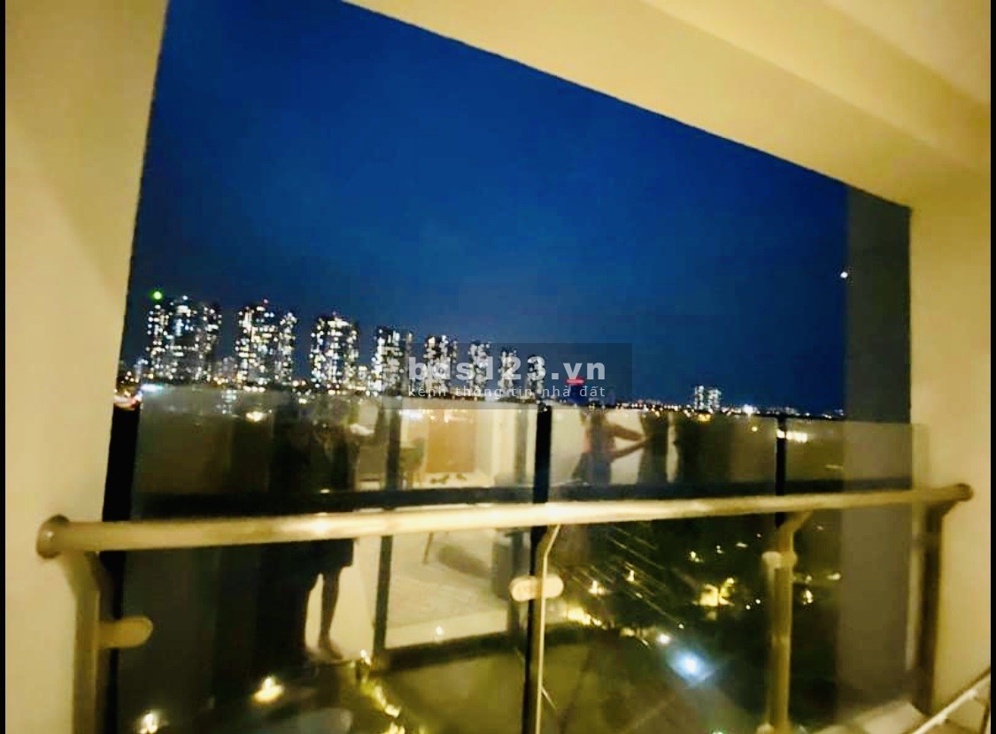 HOT!! Cho thuê gấp căn 2pn Đảo Kim Cương, giá thuê 17 triệu/tháng view sông, LH ngay 0339744305
