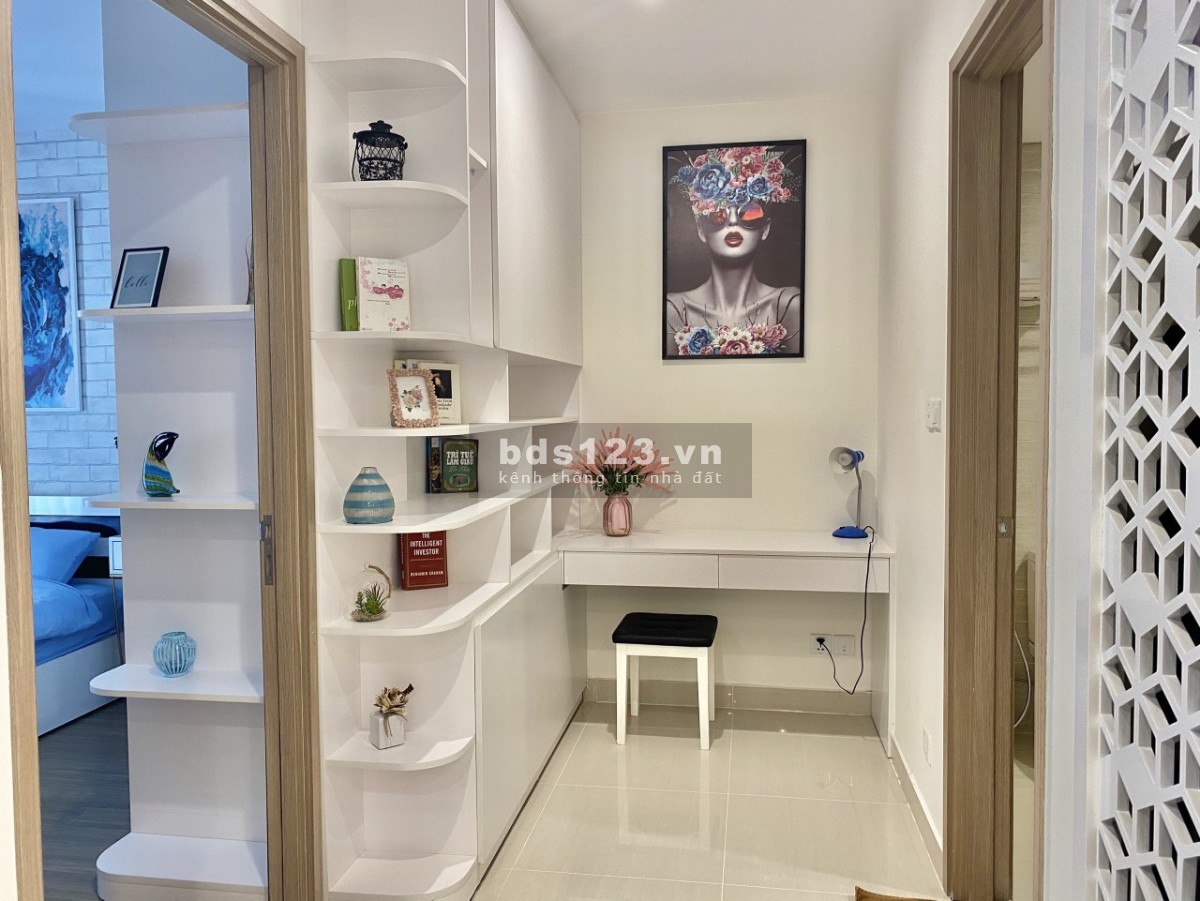 Chỉ 1.270 tỷ sở hữu ngay căn 1N+ 47m2 Hướng ĐÔNG NAM cao cấp nhất tại Vinhomes LH: 0977.484.841
