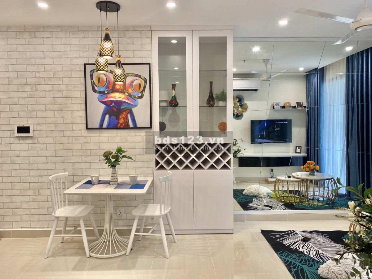 Chỉ 1.270 tỷ sở hữu ngay căn 1N+ 47m2 Hướng ĐÔNG NAM cao cấp nhất tại Vinhomes LH: 0977.484.841