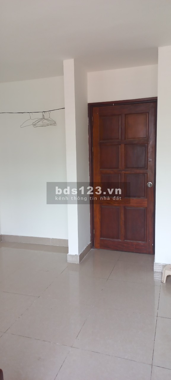 Cho thuê phòng trọ khép kín phòng thoáng điện nước riêng giờ giấc thoải mái. Gía chỉ 2.5tr