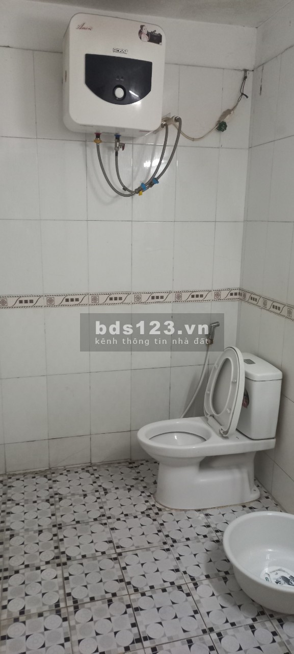 Cho thuê phòng trọ khép kín phòng thoáng điện nước riêng giờ giấc thoải mái. Gía chỉ 2.5tr