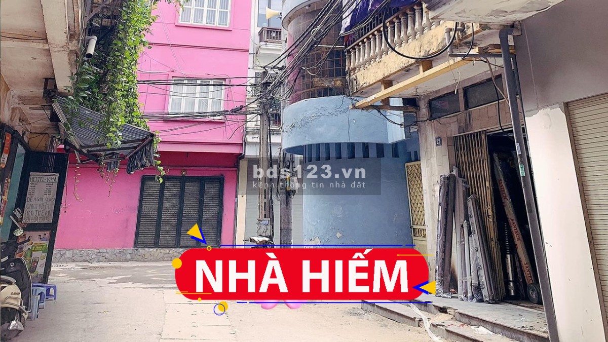 Bán nhà đầu ngõ 26 Yên Lạc phân lô ô tô KD tốt, DT 36m² x 3 tầng hơn 6 tỷ đồng