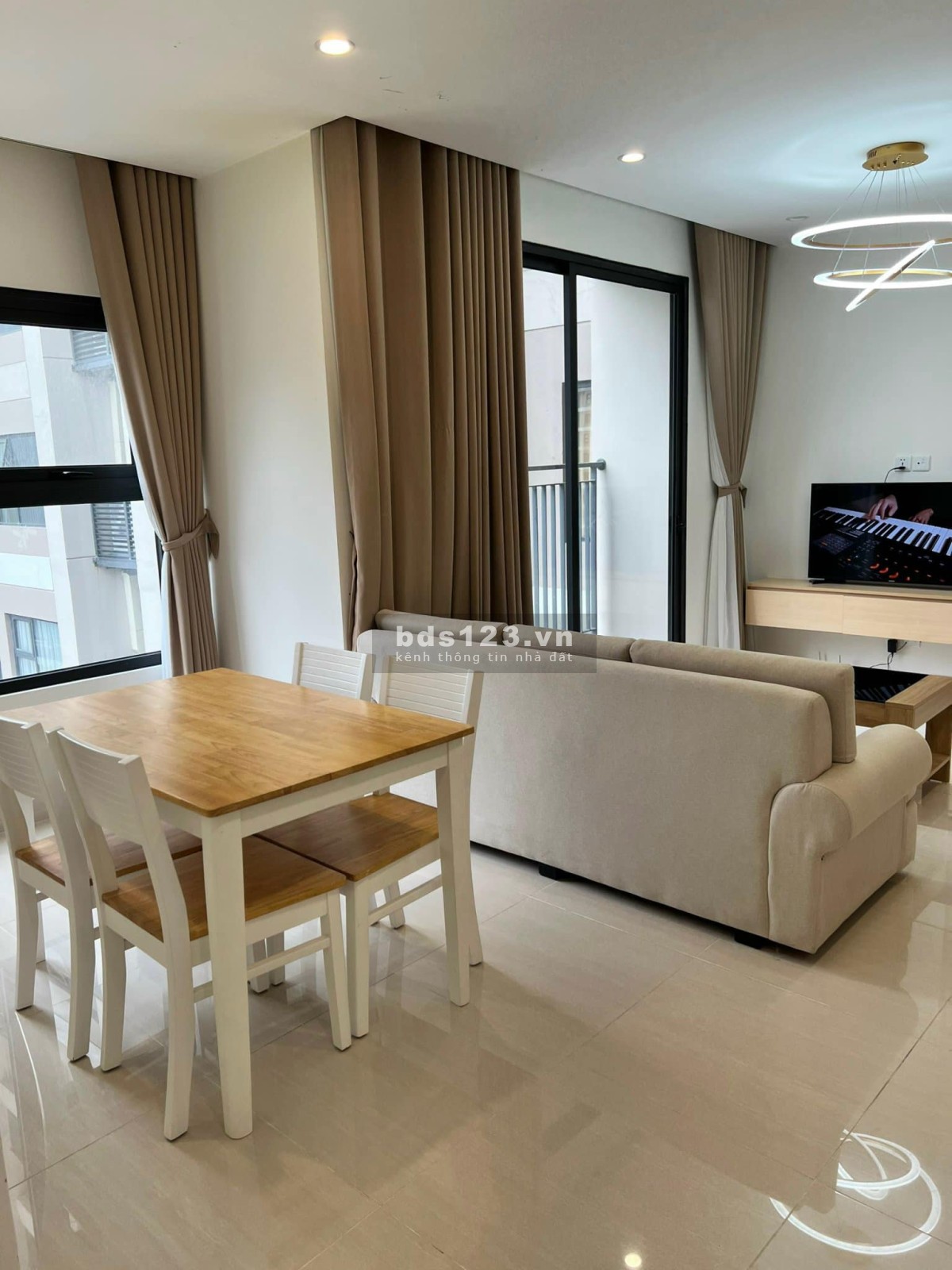 Chính chủ bán gấp căn 2PN+1,2VS Vinhomes Ocean Park Gia Lâm, giá…
