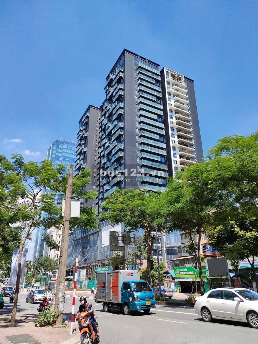 Mặt Đường 93 Láng Hạ - 2PN - 90M2 - Green Diamond - 79tr/1m2