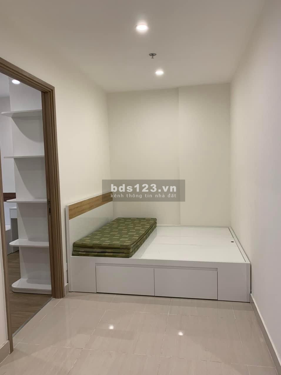Giá ưu đãi căn 1pn+1 1wc full nội thất tầng đẹp giá 1.3 tỷ Ocean Park lh 0987 077 896
