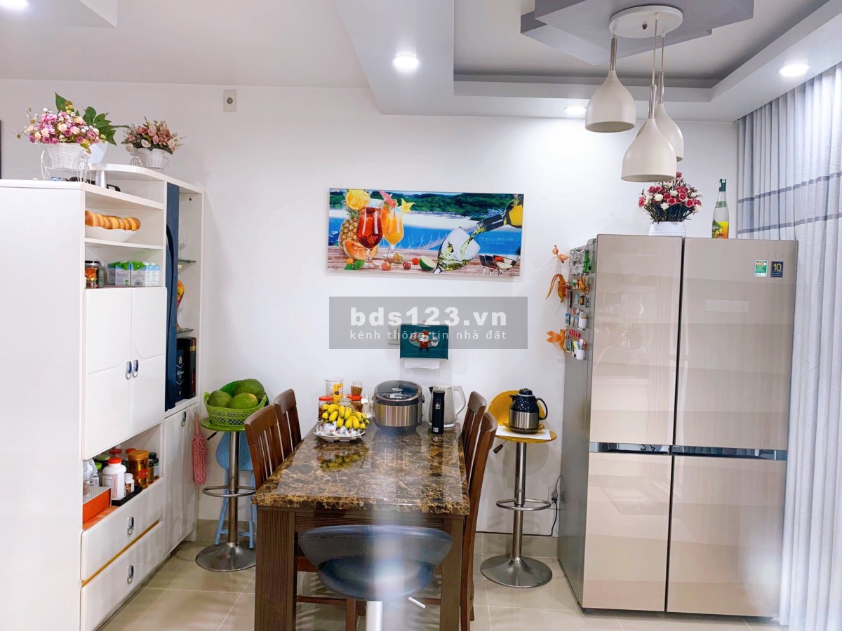 Bán gấp Căn Hộ Hoàng Kim Thế Gia, DT83m2, căn góc 3PN,nhà đẹp Giá 2.68Tỷ Sổ hồng 0903154701