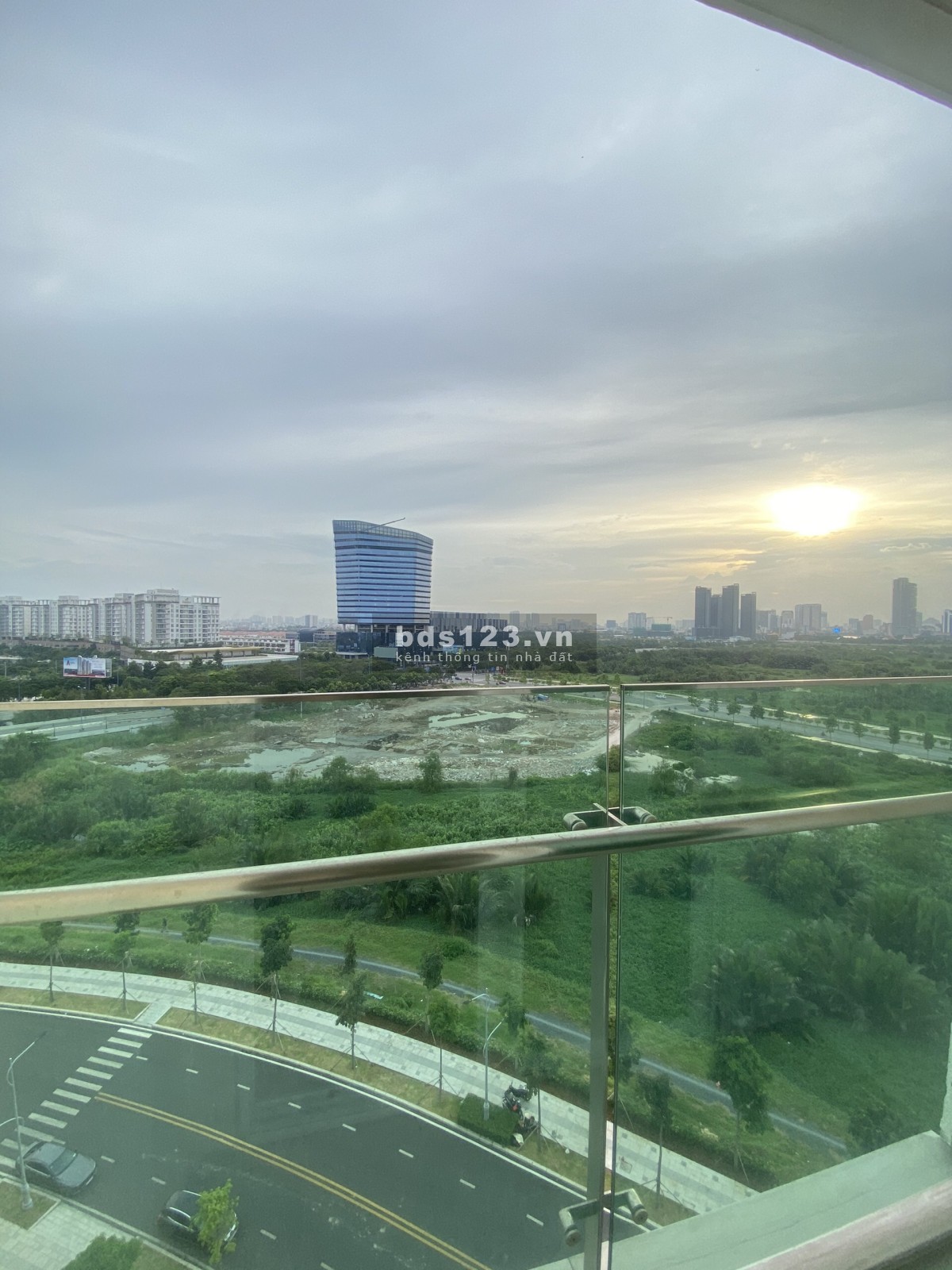 Cho thuê căn hộ Sadora 2 PN, FULL NTCB, view ngoài đẹp giá tốt