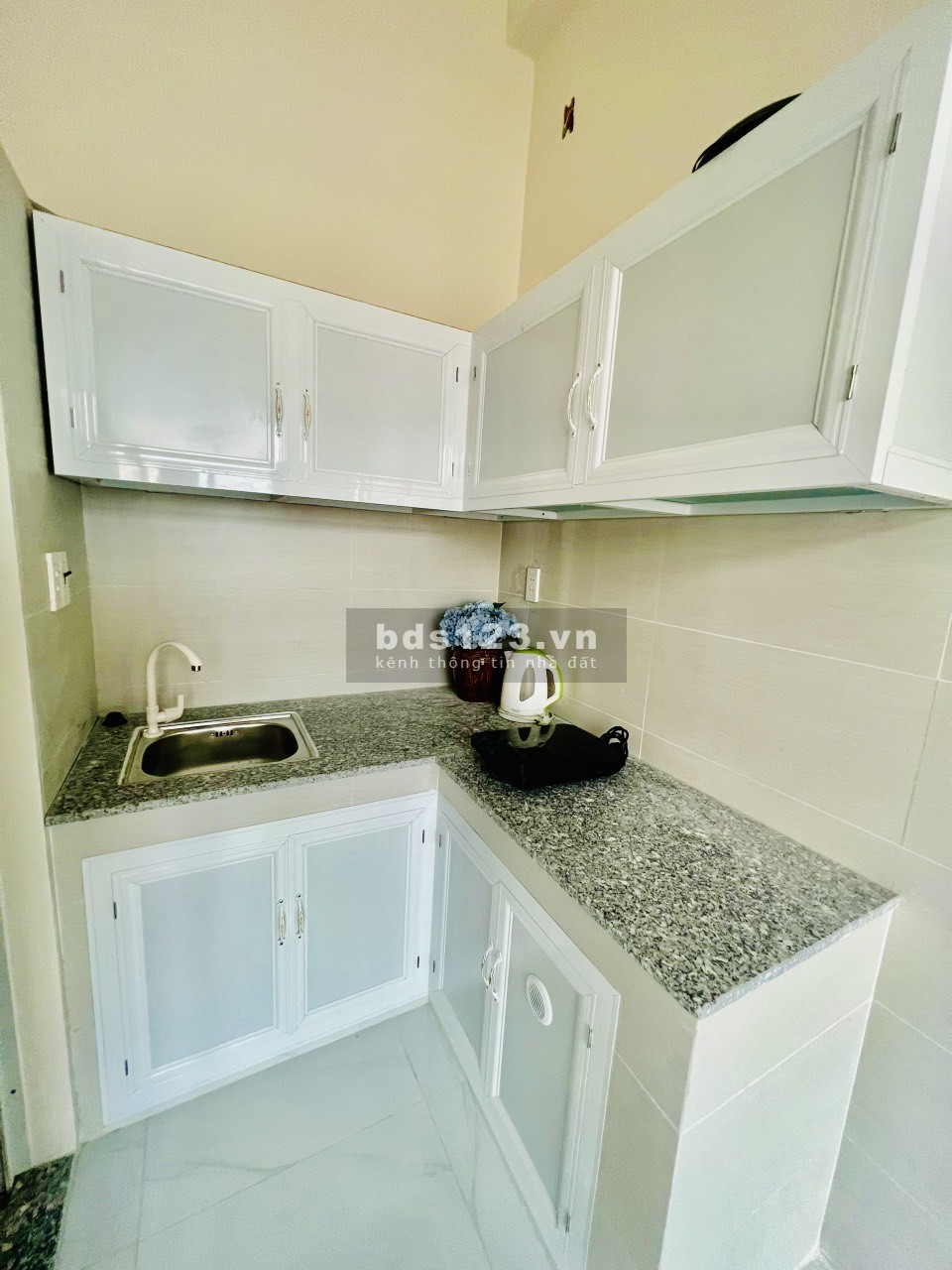 Gần LandMark 81 Cho thuê Căn hộ dịch vụ, Duplex, Studio, …