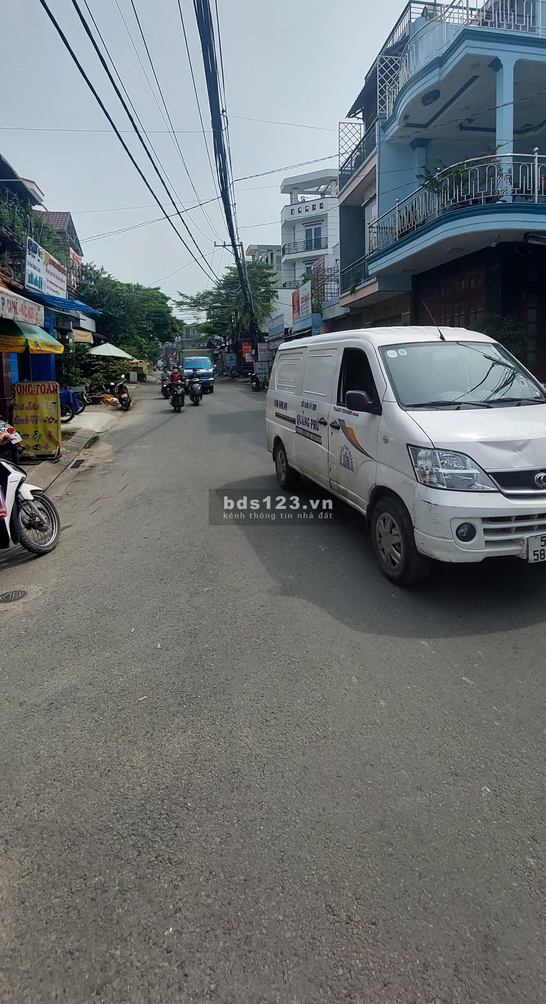 Bán nhà đường số 12 kế bên AEON tân phú DT 52m² x 2 tầng đường 6m SHR