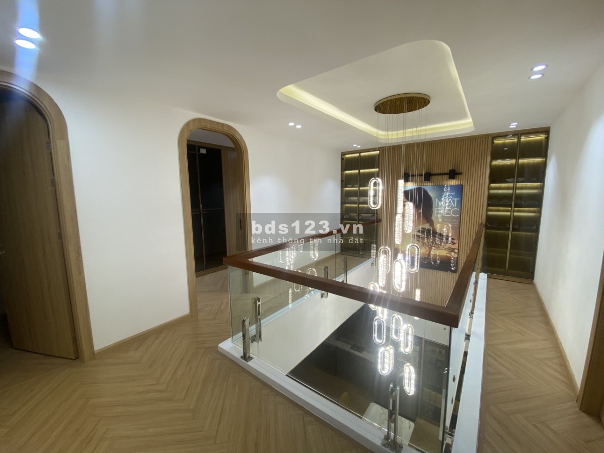 Chính chủ bán căn penthouse chung cư chợ Thượng Đình Nguyễn Trãi