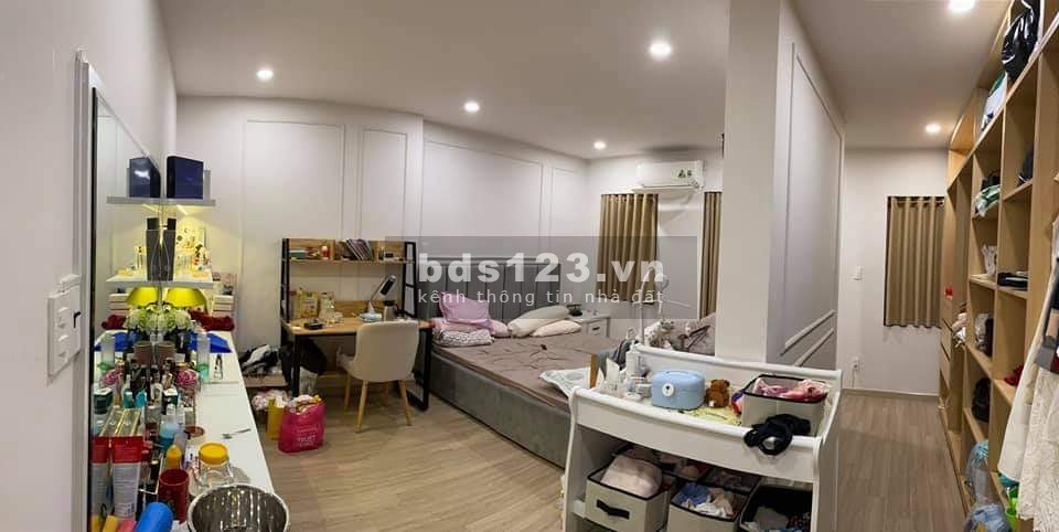 Nhà nguyên căn đẹp Phú Nhuận sát bên quận 1, DT 68m², LH 0903468454