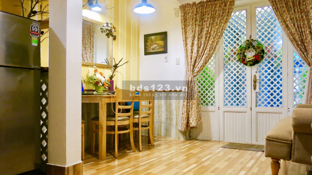 Bán nhà trong hẻm Nguyễn Văn Cừ, Đà Lạt, DT 20,77m² chính chủ, 3 phòng ngủ