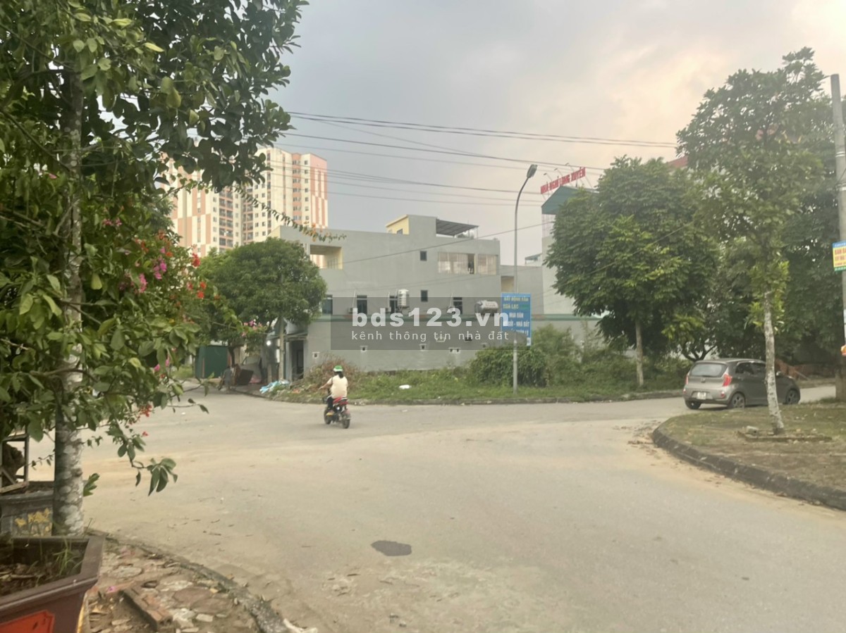 Chính chủ cắt lỗ cắt lỗ 200m2 tái định cư Bắc Phú Cát, Thạch Hòa, Thạch Thất, Hà Nội lh 0911 539 380