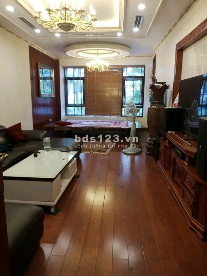 Phố VIP Đỗ Quang Cầu Giấy dt rộng mt lớn gara kd khủng khiếp