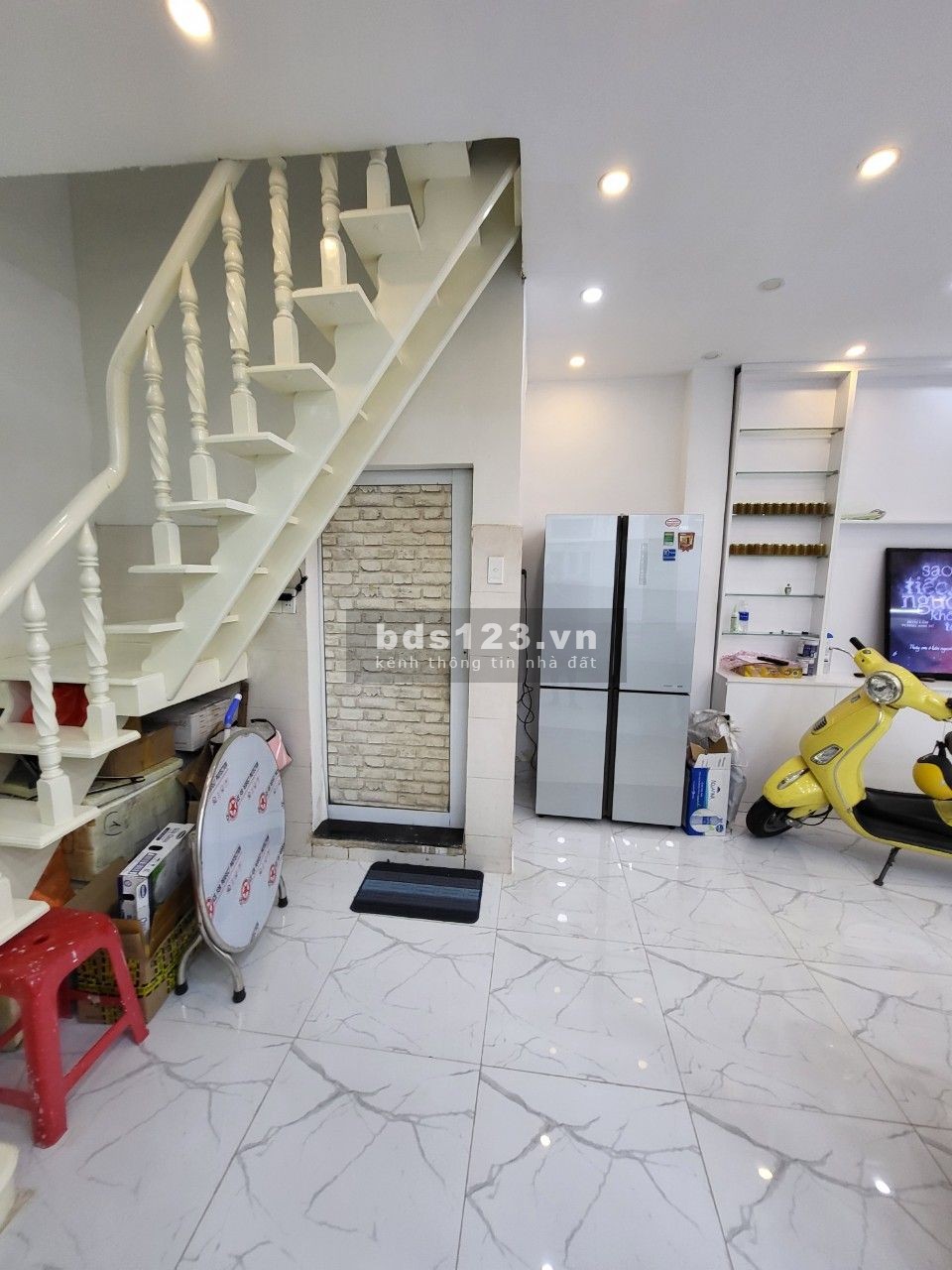 Bán gấp nhà hẻm xe hơi đường Trần Hưng Đạo, DT 50m² x 2 tầng thuận tiện kinh doanh