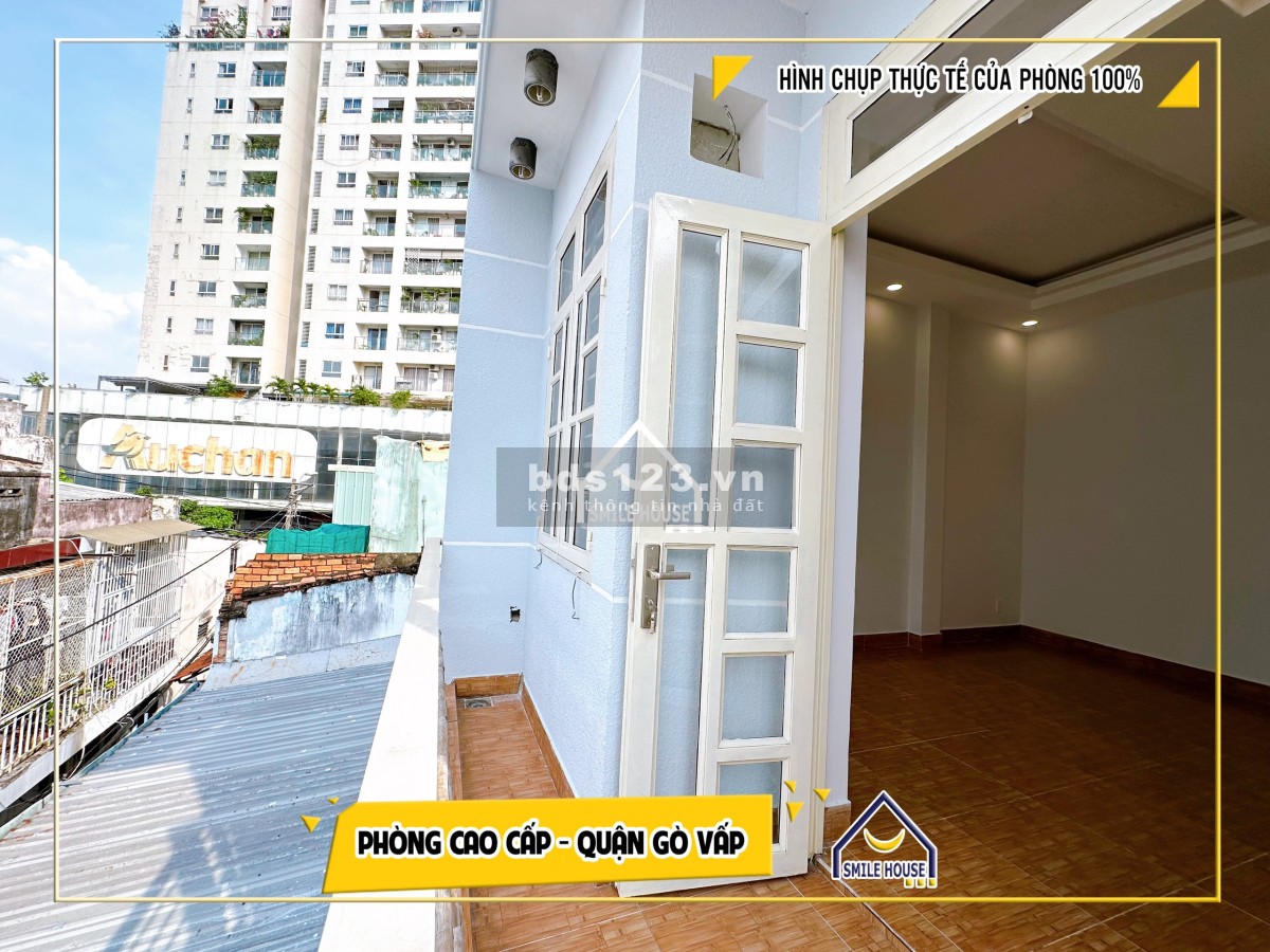 Cho thuê phòng có ban công vị trí đắc địa gần 84 Phạm Văn Đồng p3 Gò Vấp