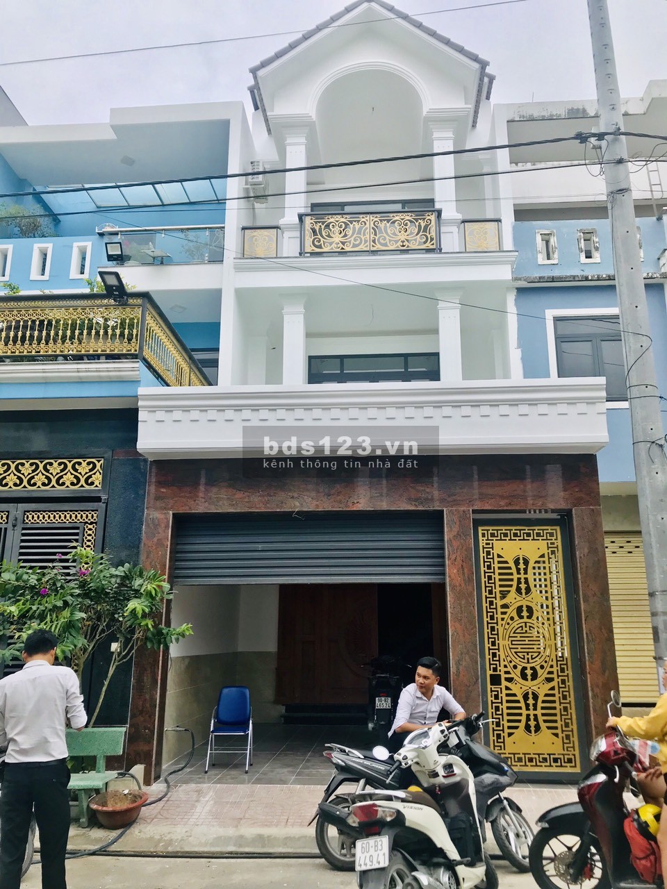 Bán nhà phố mặt tiền Đinh Quang Ân, sổ sẵn, công chứng ngay