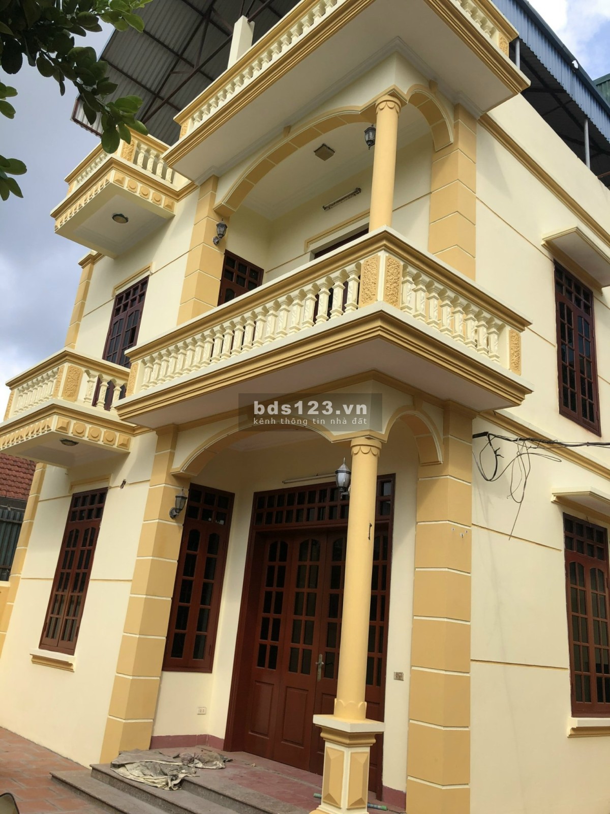 Bán đất tặng nhà Thúy Lĩnh giá tốt đầu tư, khu dân cư đông đúc, quy hoạch ổn định