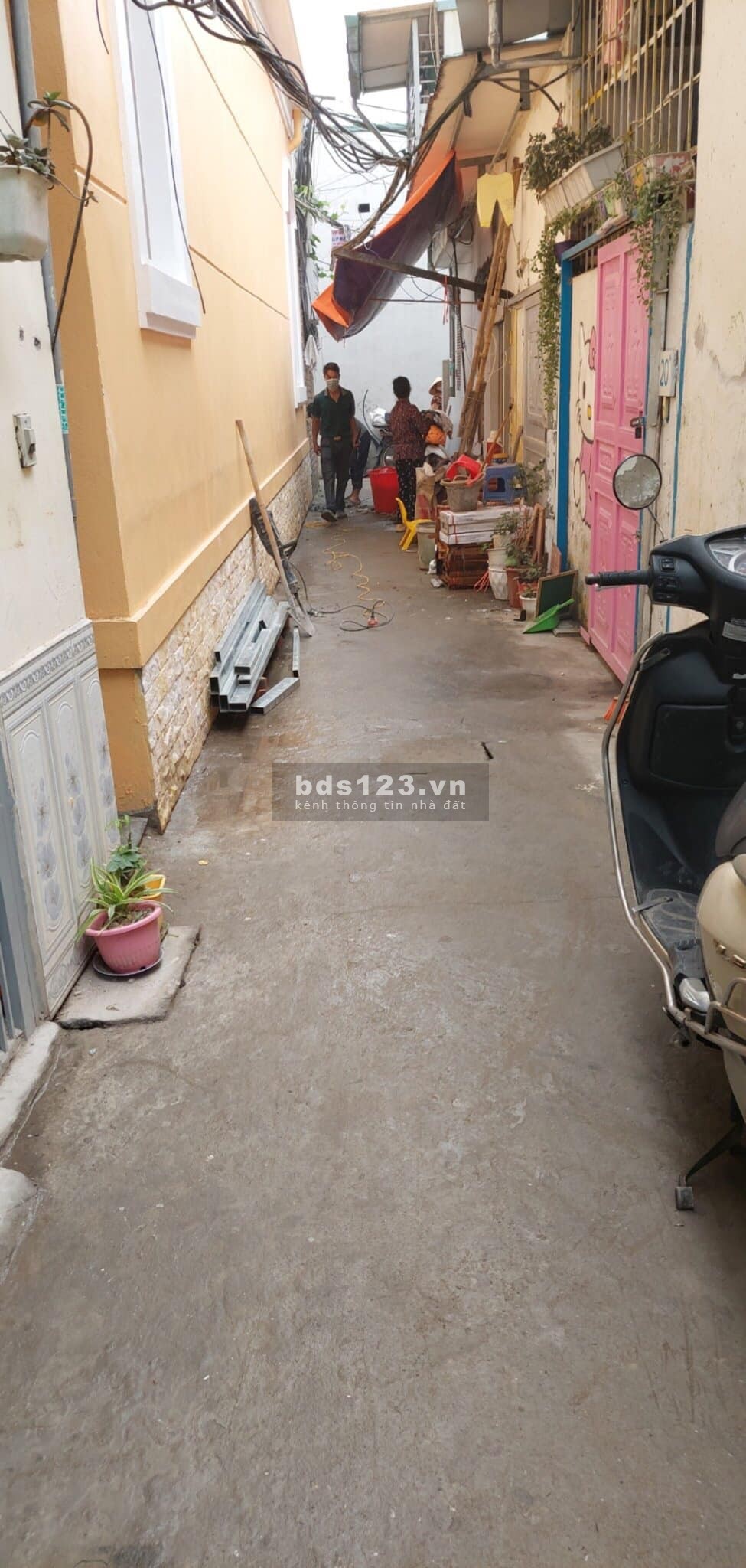 Bán nhà Lĩnh Nam, Hoàng Mai, có sổ, ở ngay, gần ô tô, DT 33m², nhỉnh giá 1 tỷ đồng