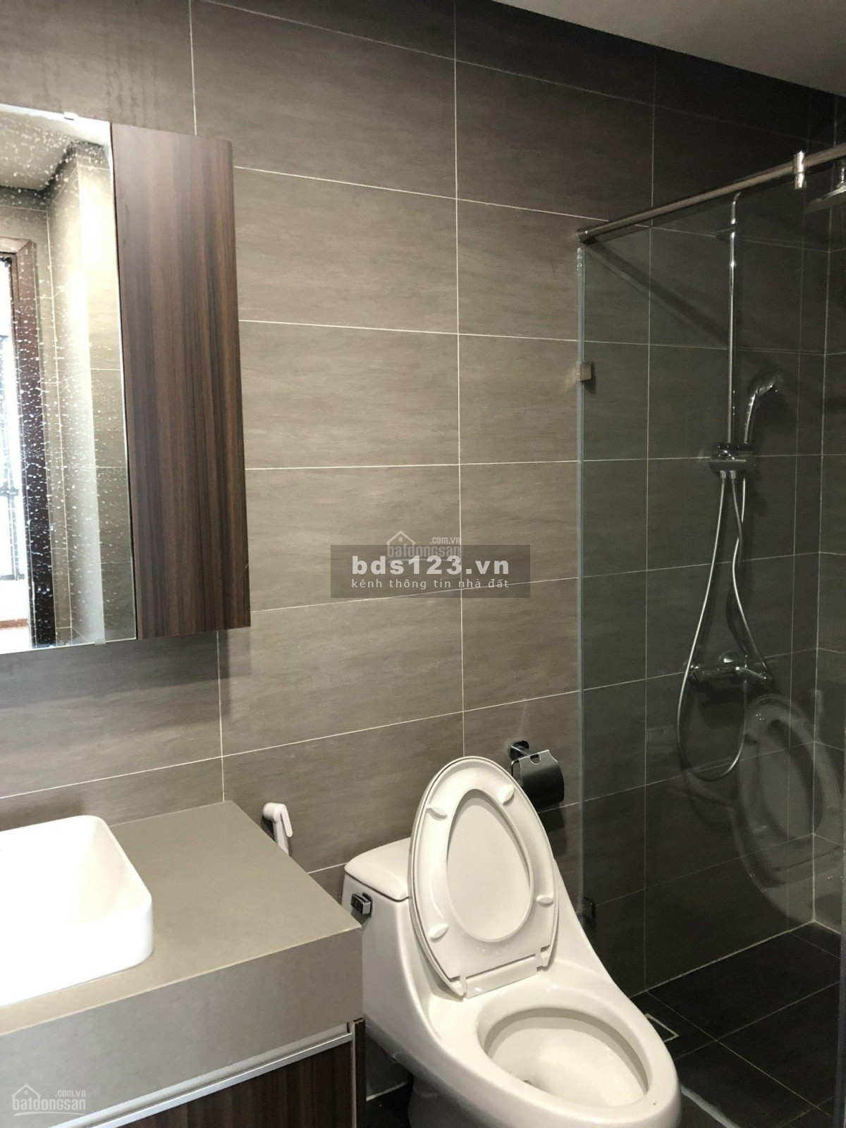 6 tỷ căn hộ 3PN, 109m2, tầng trung, ban công view biệt thự starlake đẹp nhất 6th element