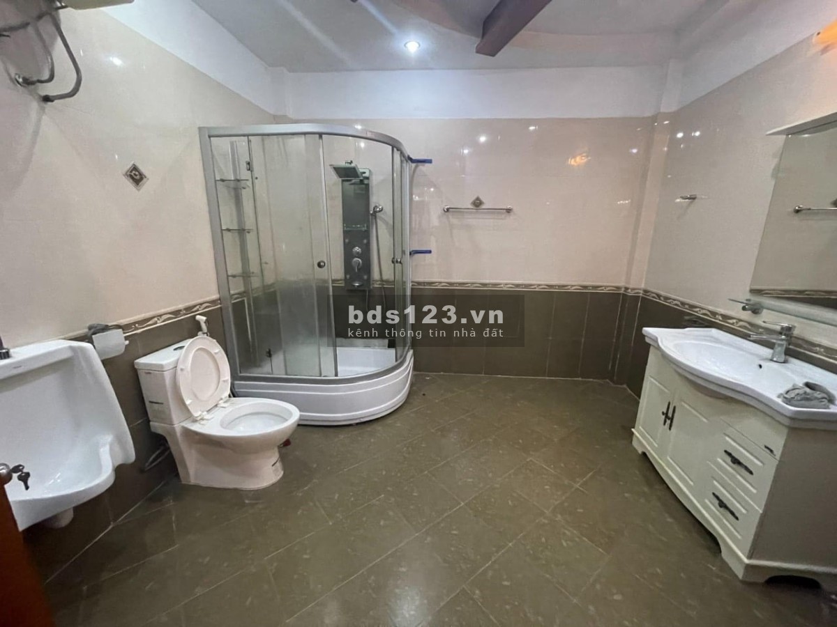 Bán nhà đẹp phố Nguyễn Khang, Cầu Giấy, đường ô tô kinh doanh, 4 tầng, giá 3,99 tỷ
